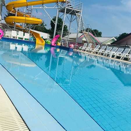 Aiem Sa Ard At Kohlarn Hotel Ngoại thất bức ảnh